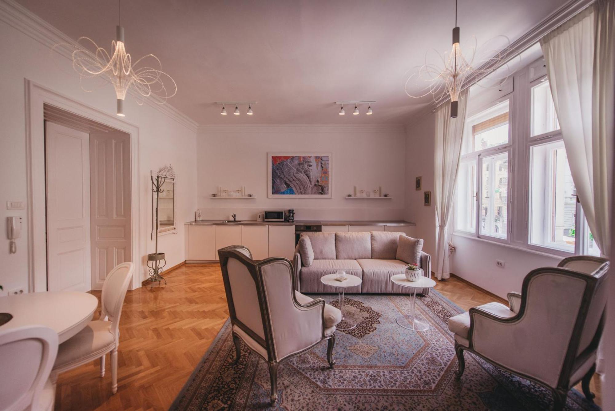 Ab Ljubljana - Prince Filip Apartment Exterior foto